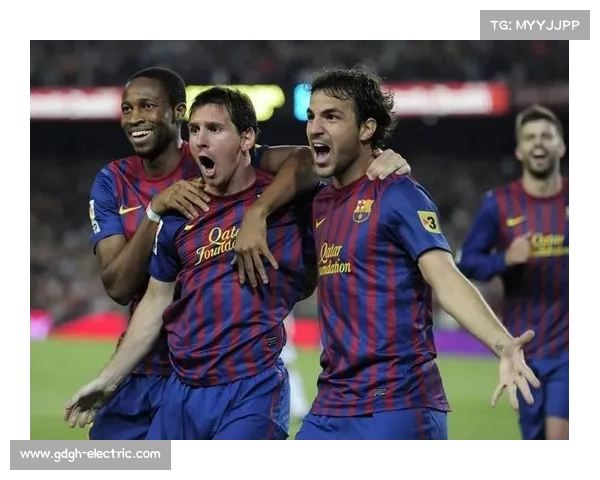 巴萨错失欧联杯冠军荣耀的深层原因分析与背后因素探讨 巴萨错失欧联杯冠军荣耀的深层原因分析与背后因素探讨